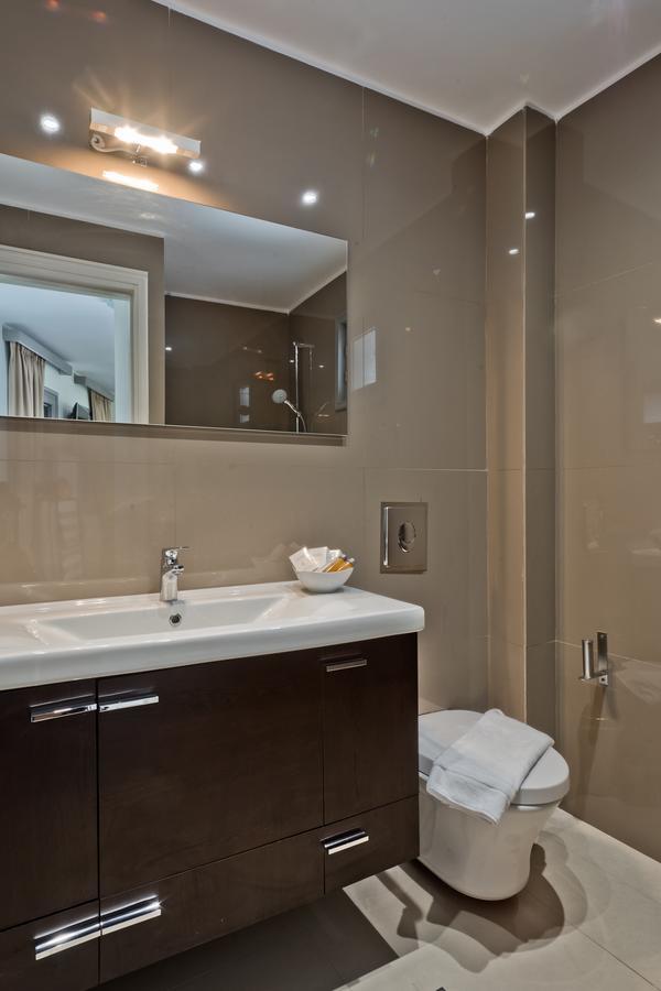 Nereus Luxurious Suites Kárpatos Exterior foto
